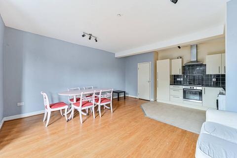 3 bedroom flat for sale, Courthill Road, Lewisham, London, SE13