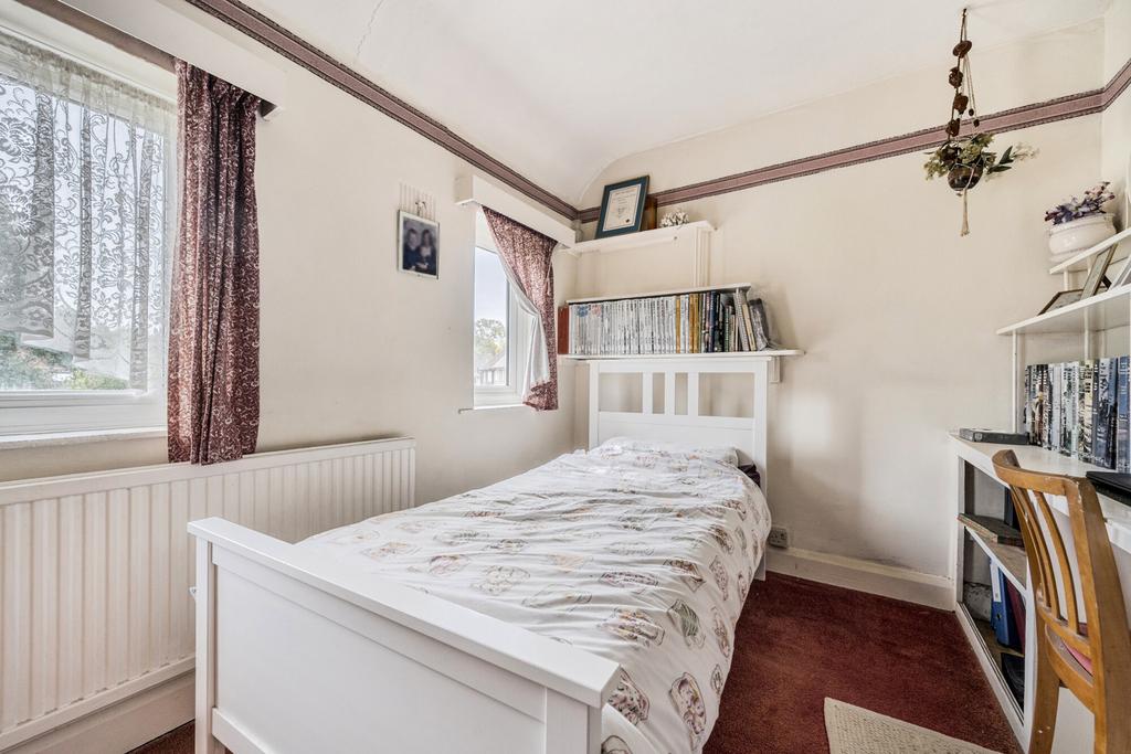 1369095-19-68f253...