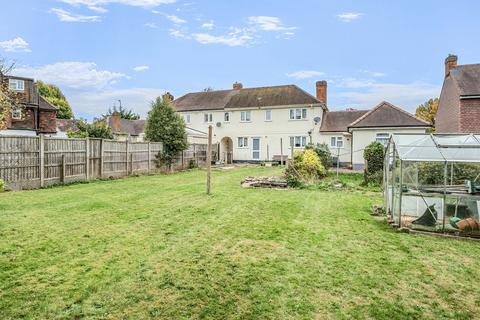 undefined, Gaviots Green, Gerrards Cross, Buckinghamshire