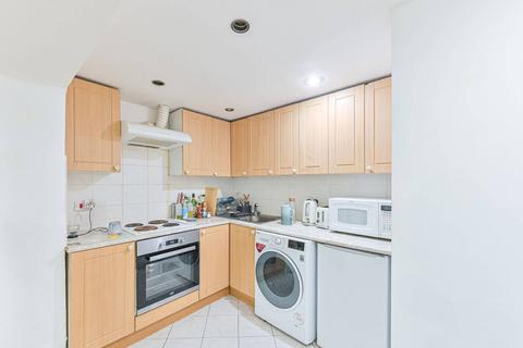 1 bedroom flat to rent, Trinity Gardens, Brixton, London, SW9