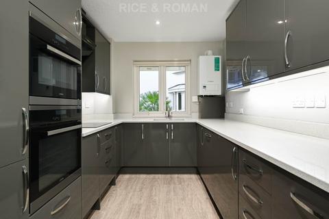 undefined, Udney Park Road, Teddington TW11