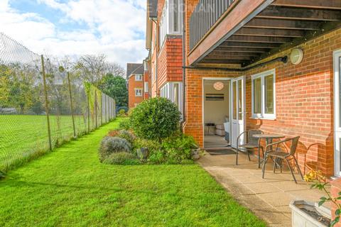 1 bedroom retirement property for sale, Udney Park Road, Teddington TW11