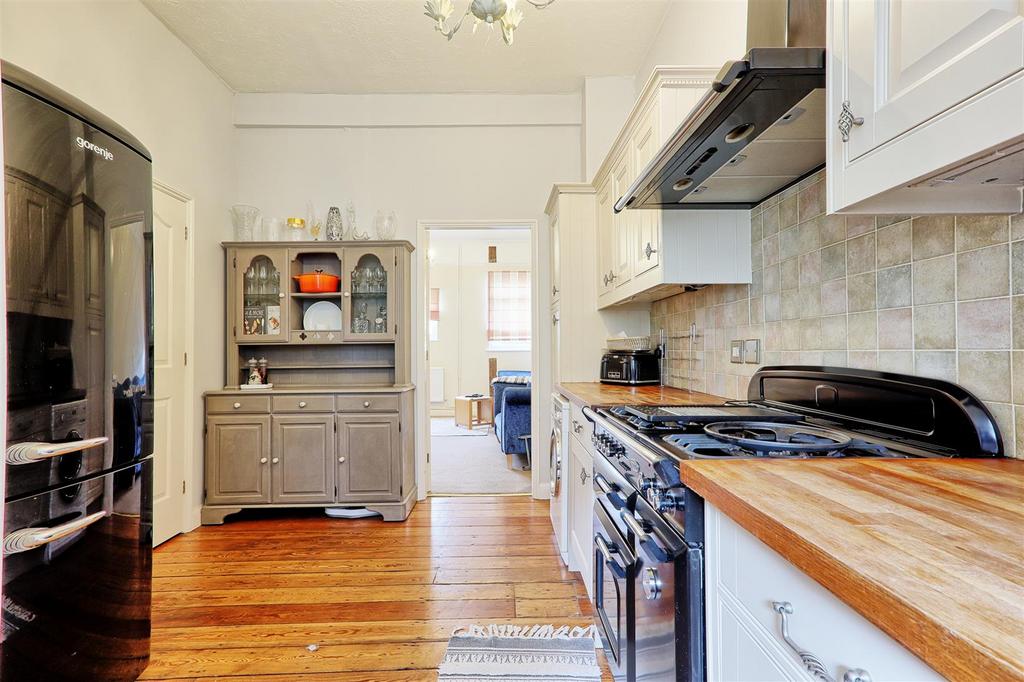 IMG 9309 10 11 easy HDR-interior3.jpg