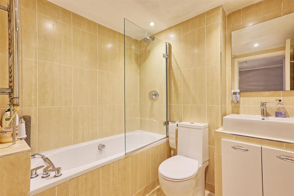IMG 9327 8 9 easy HDR-interior3.jpg