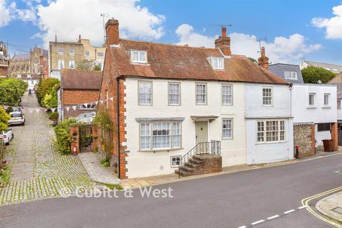 undefined, Tarrant Street, Arundel, West Sussex