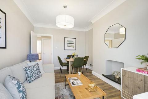 2 bedroom apartment to rent, Hyde Park Gardens, London W2