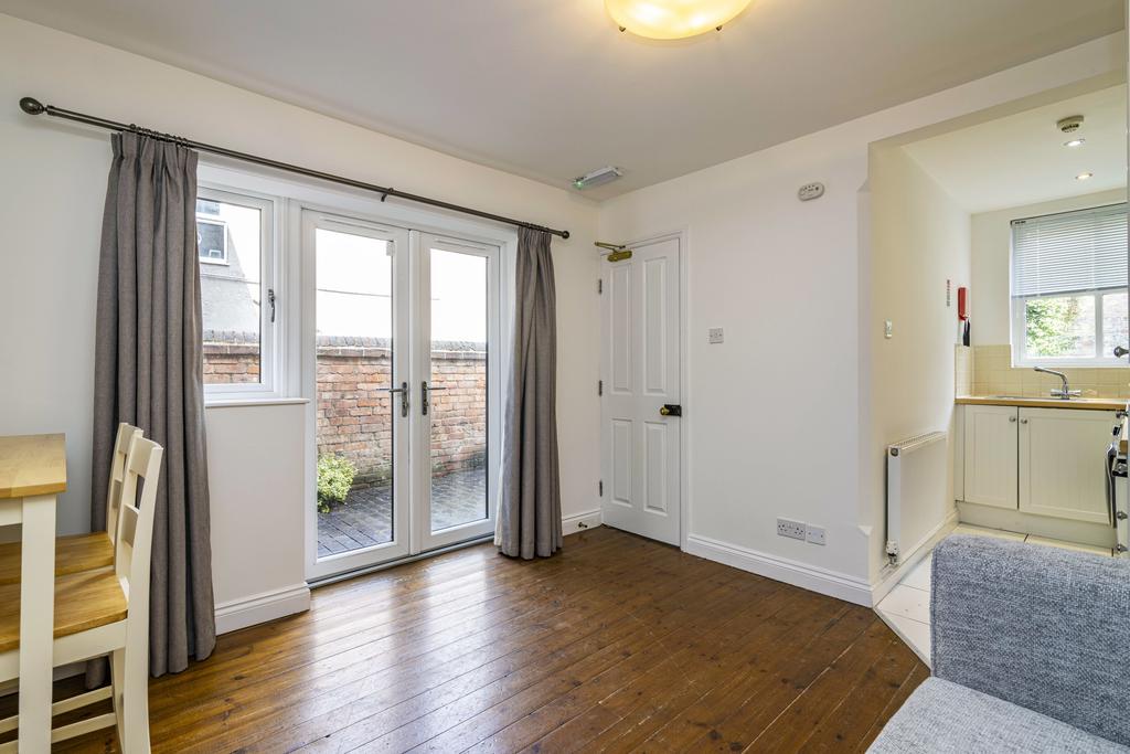 10-12 Douglas Road-8