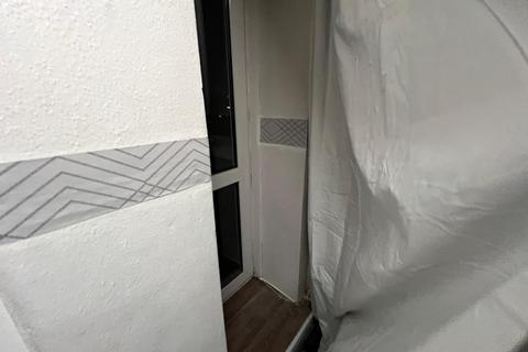 Studio to rent, Boundary Road, London NW8