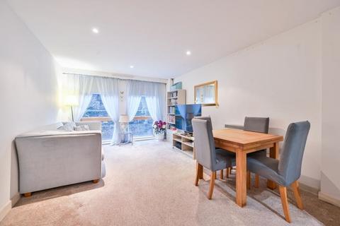 Metro Central Heights, 119 Newington Causeway, London, SE1