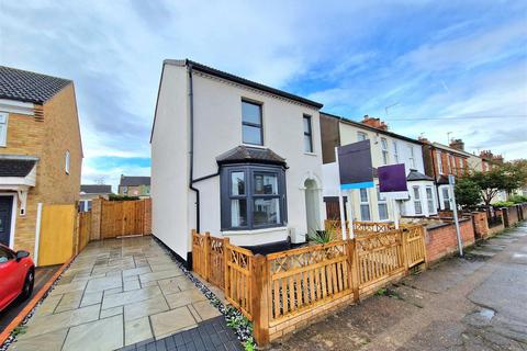 3 bedroom detached house for sale, Beatrice Street, Kempston