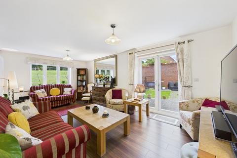 4 bedroom detached house for sale, Shearwater Road, Hemel Hempstead, HP3