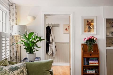 2 bedroom end of terrace house for sale, Chapel Lane, The Suffolks, Cheltenham, GL50