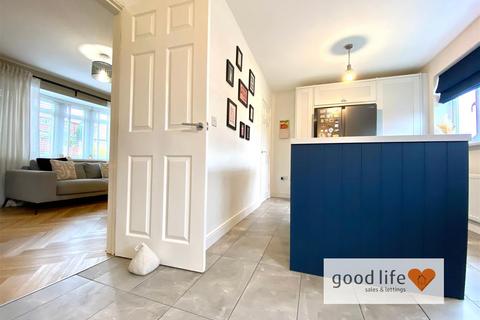 3 bedroom semi-detached house for sale, Southend Road, Sunderland SR3