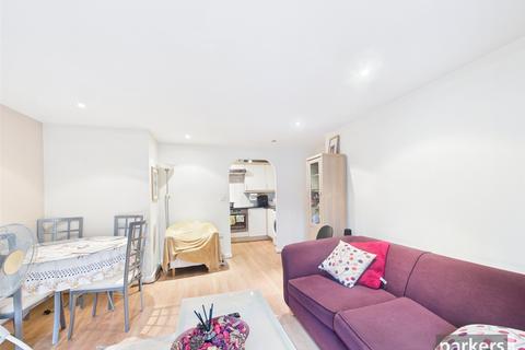 undefined, Ruskin, Caversham RG4