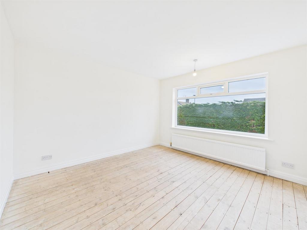 Bedroom: