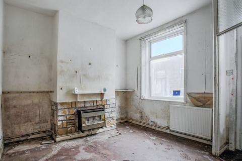 2 bedroom end of terrace house for sale, 5 West Street, Todmorden, Lancashire, OL14 5HY