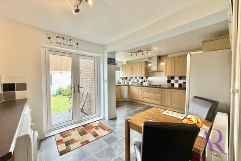 undefined, Byron Drive, Newport Pagnell