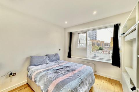 undefined, Lampton Road, Hounslow TW3