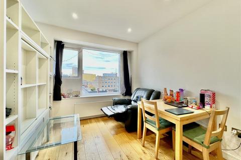 undefined, Lampton Road, Hounslow TW3