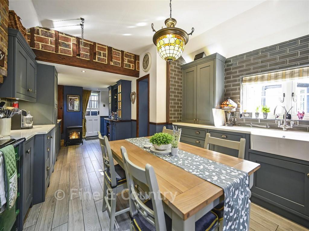 Kitchen/Breakfast Room