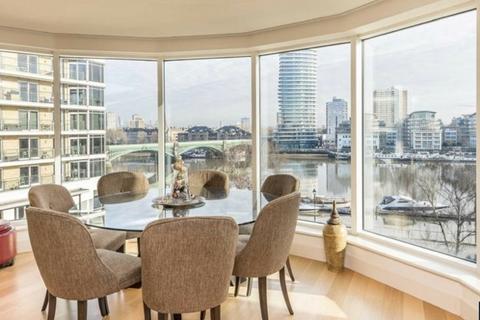 3 bedroom flat to rent, Lensbury Avenue, London, SW6