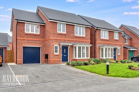 4 bedroom detached house for sale, Stainsby Mill Crescent, Clay Cross