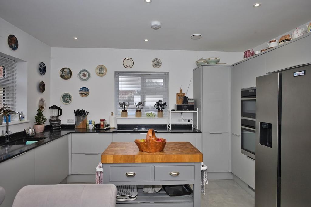 Kitchen / Diner