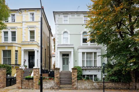 3 bedroom apartment for sale, Priory Road, South Hampstead