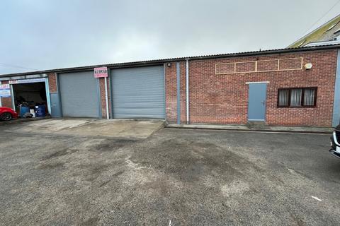 Industrial unit to rent - Riverside Avenue West, Lawford, Manningtree, Essex, CO11