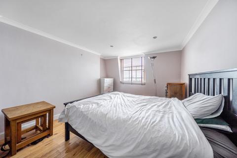 undefined, Cambray Place, Cheltenham, Gloucestershire