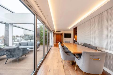 2 bedroom flat to rent, George Street, London W1U