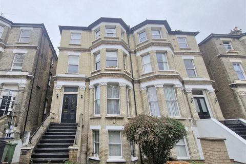 Garlinge Road, London