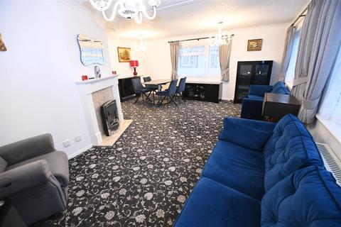 undefined, Creek Road, Canvey Island SS8