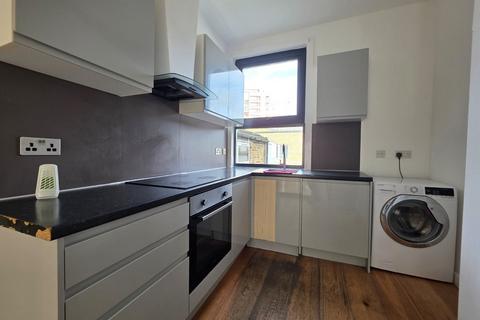 Station Road, London, SE25