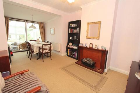 undefined, Kingswood Way, Wallington SM6
