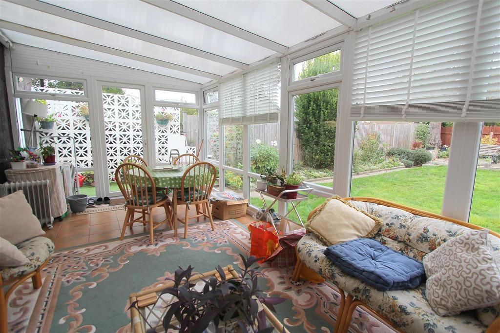 Conservatory b.JPG