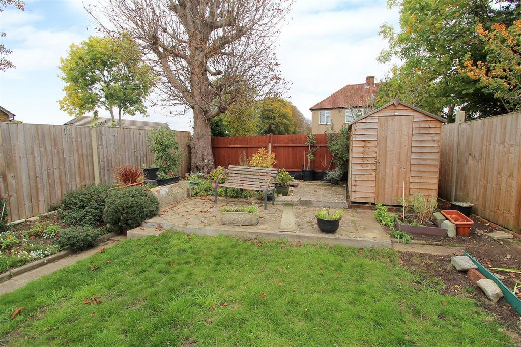 Garden-b.JPG