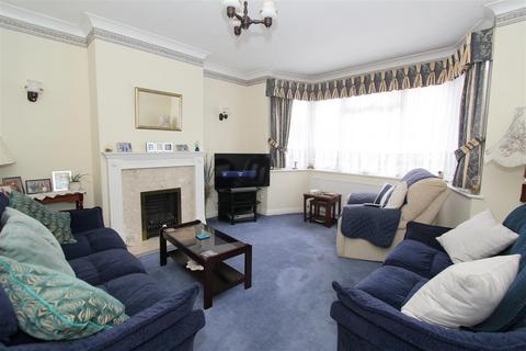 undefined, Kingswood Way, Wallington SM6
