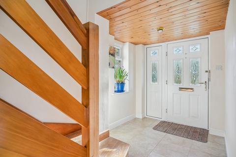 undefined, Worminghall Road, Aylesbury HP18