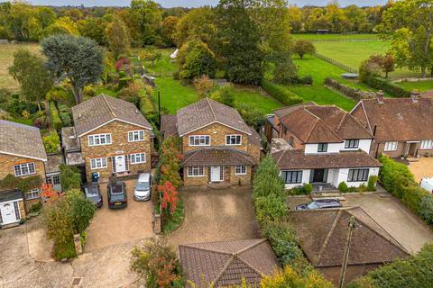 4 bedroom detached house for sale, Windsor Lane, Great Missenden HP16