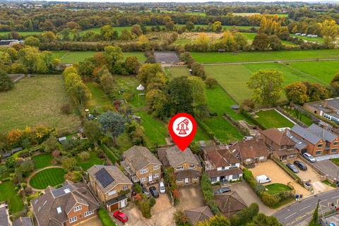 4 bedroom detached house for sale, Windsor Lane, Great Missenden HP16