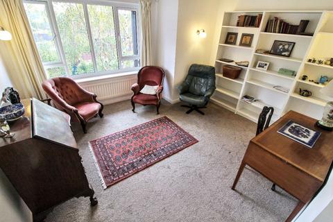 undefined, Flat , Blackthorn Court, Chestnut Walk, Henley-in-Arden