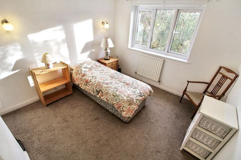 undefined, Flat , Blackthorn Court, Chestnut Walk, Henley-in-Arden