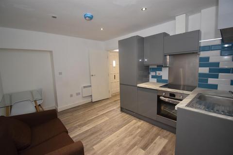 undefined, 7 Bath Place, Leamington Spa
