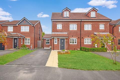 3 bedroom semi-detached house for sale, Foundry Close, Leyland PR25