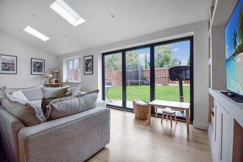 3 bedroom semi-detached house for sale, Foundry Close, Leyland PR25