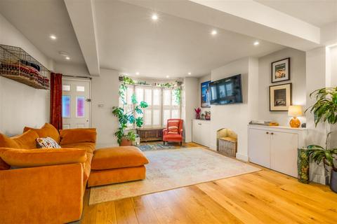 4 bedroom terraced house for sale, Wordsworth Street, Hove