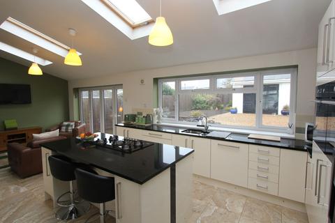 3 bedroom semi-detached house for sale, Sea View Place, Llantwit Major, CF61