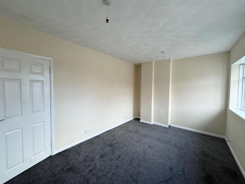 Bedroom ( front)