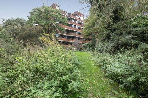 3 bedroom flat for sale, Tachbrook Street, Pimlico, SW1V
